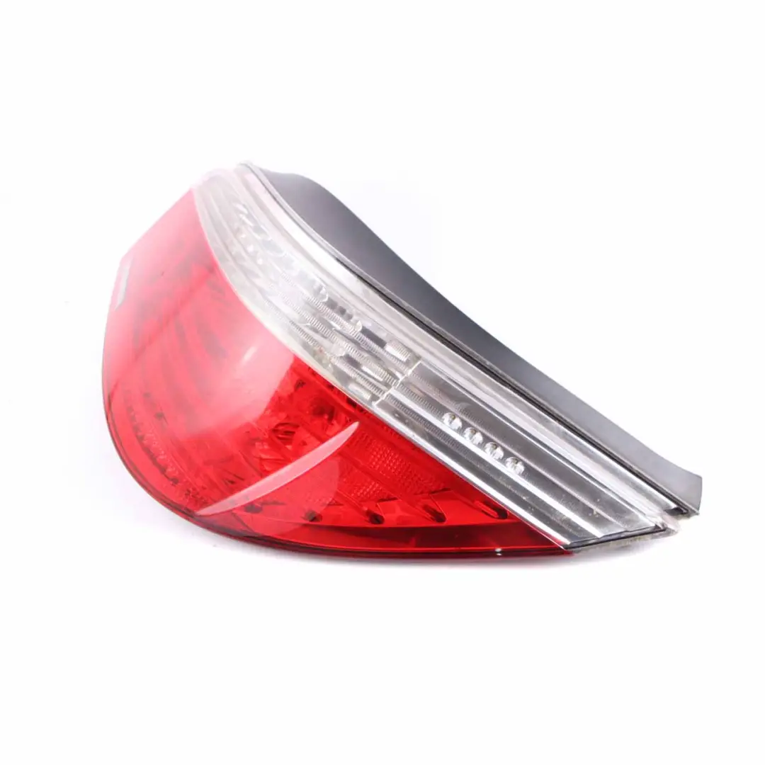 Right O/S Tail Light Lamp White Turn Indicator to BMW E60 LCI Saloon Rear with Part number 7177282 BMW E60 LCI Saloon Rear Right O/S Tail Light Lamp White Turn Indicator - SKU 7177282-3 - Part number 7177282