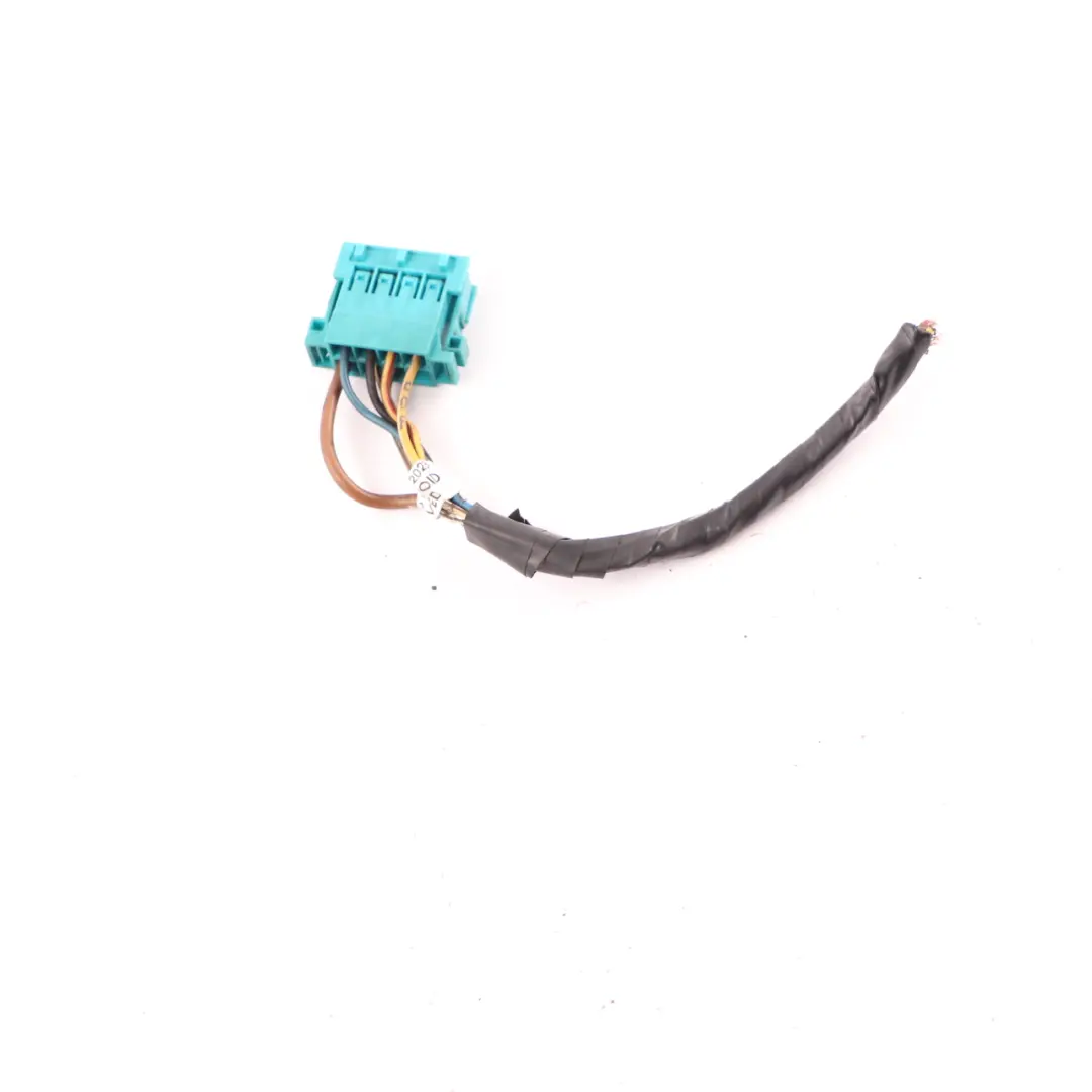 Plug Socket BMW E60 LCI Rear Right O/S Tail Light Lamp Wiring 7505477 - SKU 7177282-5 - Part number 7177282