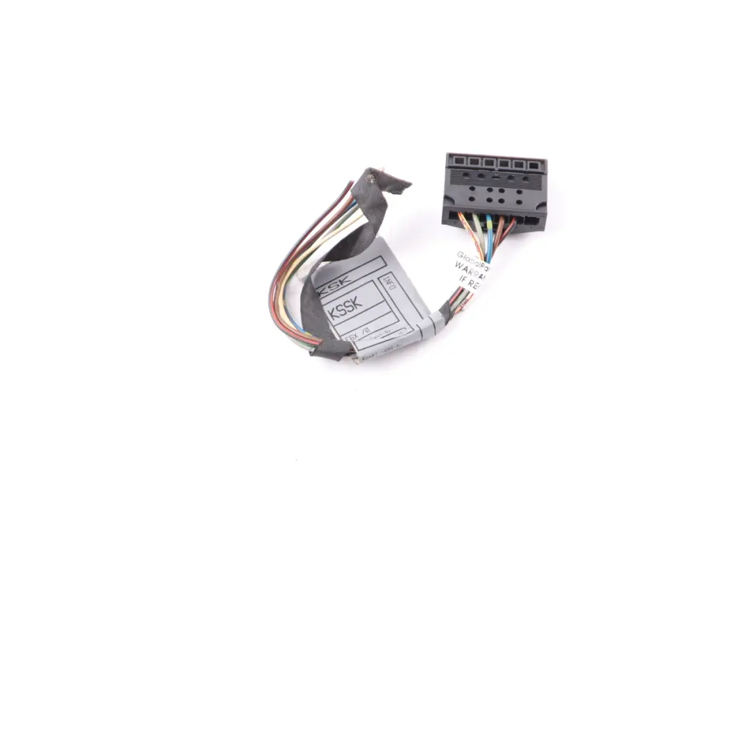Presa Posteriore Sinistra Lampada Pannello Laterale 6984754 per BMW E61 LCI con numero di parte 7177693 BMW E61 LCI Presa Posteriore Sinistra Lampada Pannello Laterale 6984754 - SKU 7177693-3 - Numero di parte 7177693
