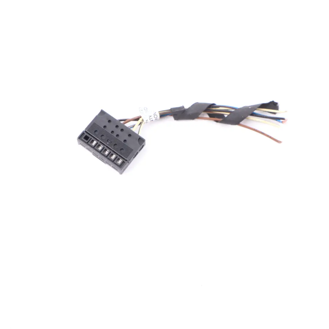 Plug Socket BMW E61 LCI Touring Rear Right O/S Lamp Wiring 6984754 - SKU 7177694-3 - Part number 7177694