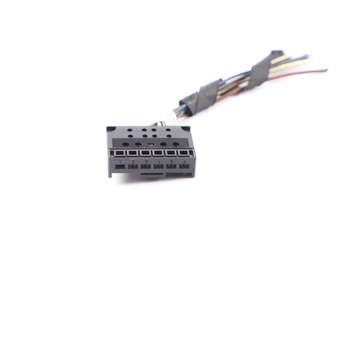Plug Socket BMW E61 LCI Touring Rear Right O/S Lamp Wiring 6984754 - SKU 7177694-3 - Part number 7177694