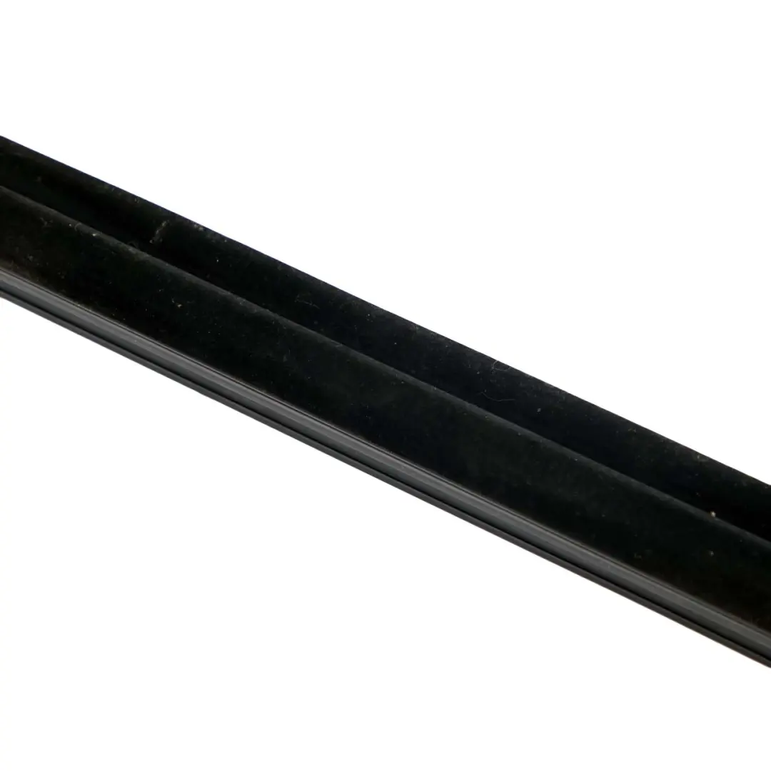 Inner Weatherstrip Seal Strip Door Window Front Right O/S to BMW F01 F02 with Part number 7178004 BMW F01 F02 Inner Weatherstrip Seal Strip Door Window Front Right O/S - SKU 7178004 - Part number 7178004