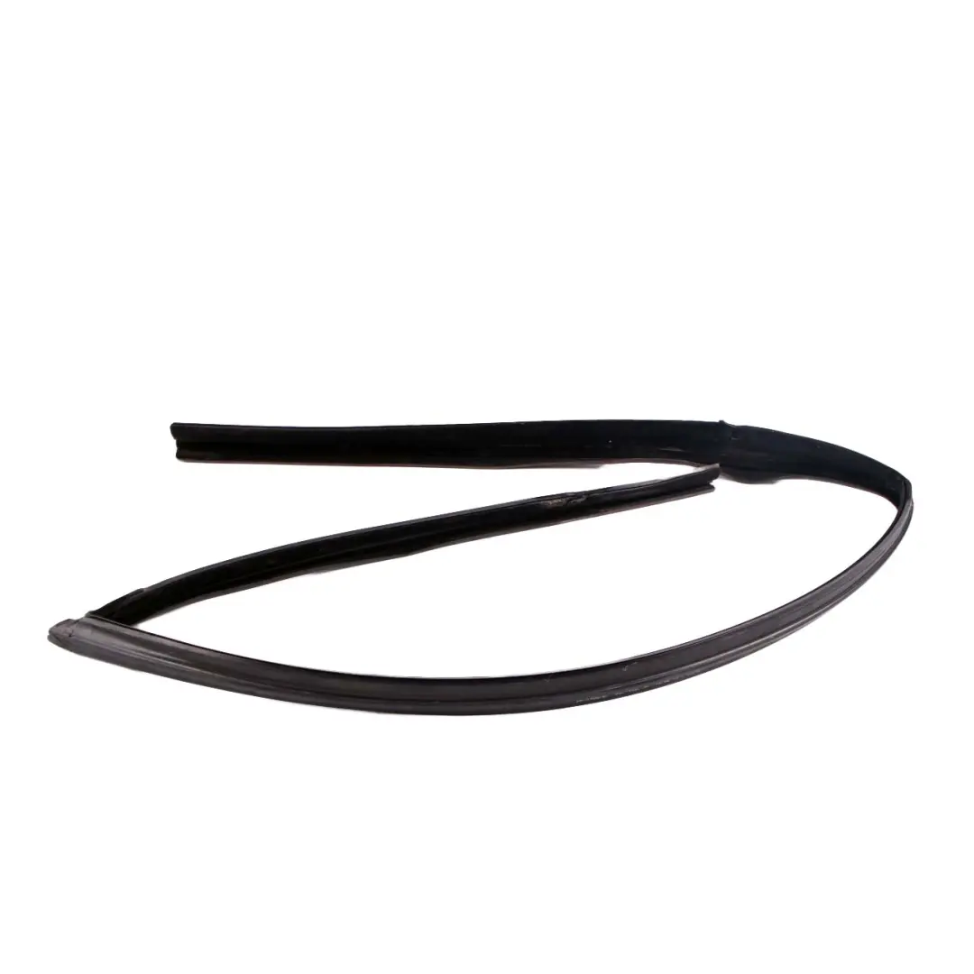 Guarnizione guida finestrino anteriore destro Porta per BMW F01 F02 F04 con numero di parte 7178010 BMW F01 F02 F04 Guarnizione guida finestrino anteriore destro Porta - SKU 7178010 - Numero di parte 7178010