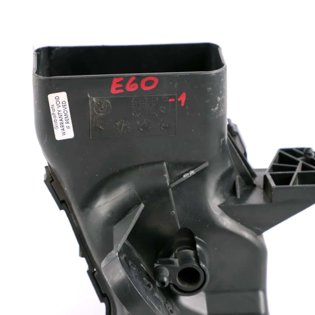 BMW 5 E60 E61 LCI Frenos de aire Flap Control Parachoques delantero izquierdo - SKU 7178117 - Número de pieza 7178117