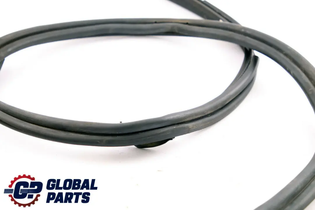 Junta Tapa Maletero para Mini Cooper R52 Cabrio con número de pieza 7178288 Mini Cooper R52 Cabrio Junta Tapa Maletero - SKU 7178288 - Número de pieza 7178288