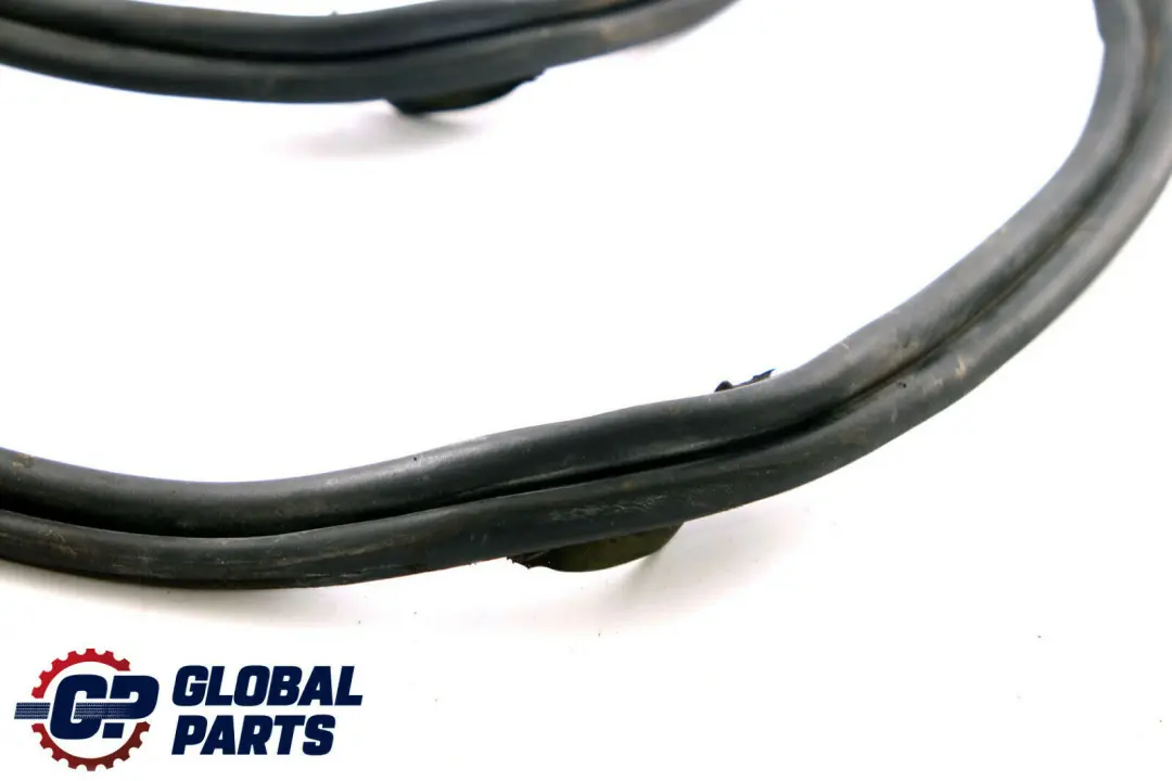 Junta Tapa Maletero para Mini Cooper R52 Cabrio con número de pieza 7178288 Mini Cooper R52 Cabrio Junta Tapa Maletero - SKU 7178288 - Número de pieza 7178288