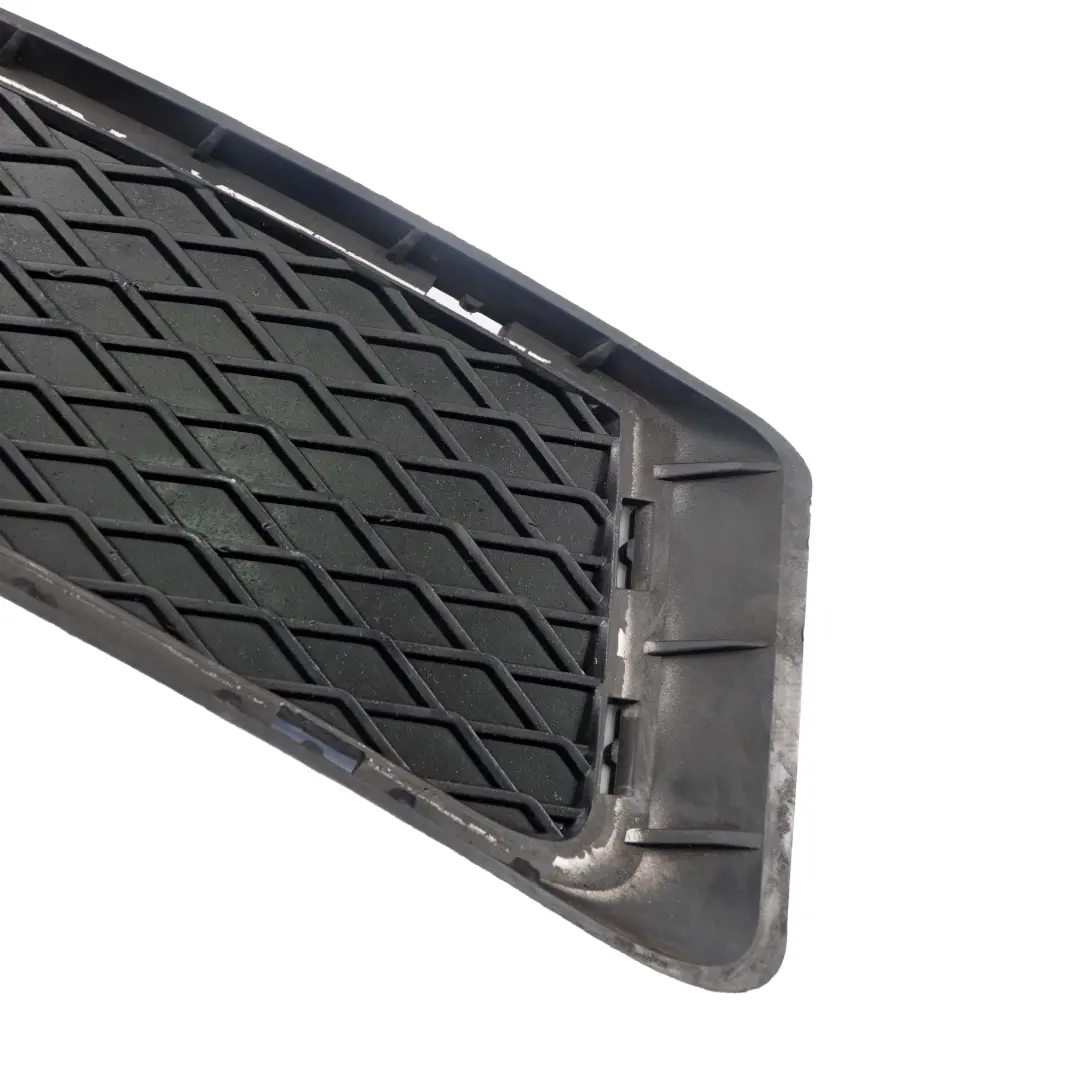 BMW E92 E93 Grille Calandre Inférieure Fermée Pare-Chocs Avant Droit - SKU 7178992 - Numéro de pièce 7178992