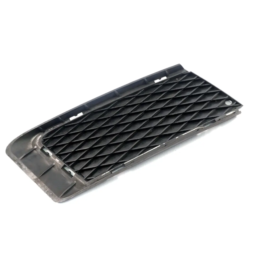BMW E92 E93 Grille Calandre Inférieure Fermée Pare-Chocs Avant Droit - SKU 7178992 - Numéro de pièce 7178992