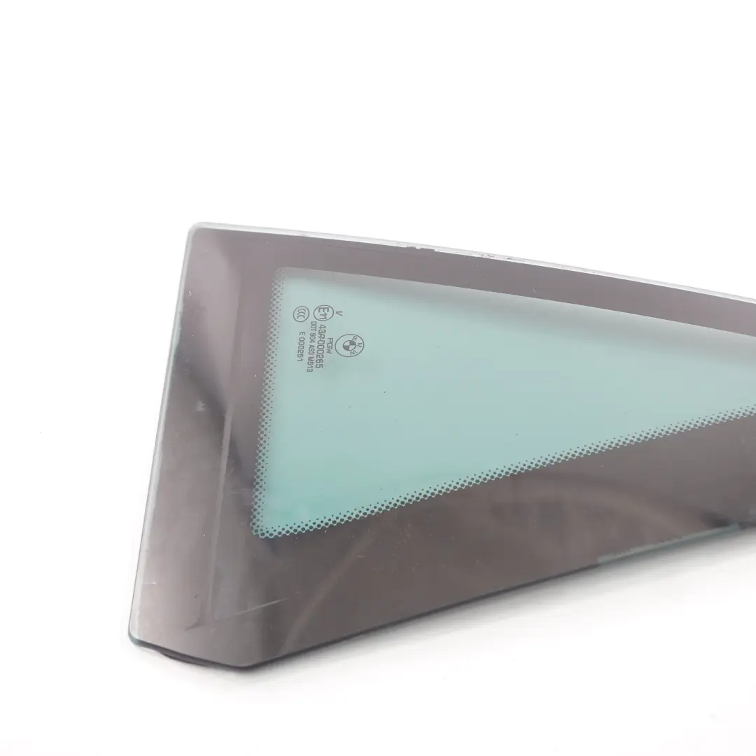 Szyba Drzwi Lewy Tył Trójkąt Czarna AS3 do BMW X6 E71 o numerze 7179769 BMW X6 E71 Szyba Drzwi Lewy Tył Trójkąt Czarna AS3 - SKU 7179769-1 - Numer Części 7179769