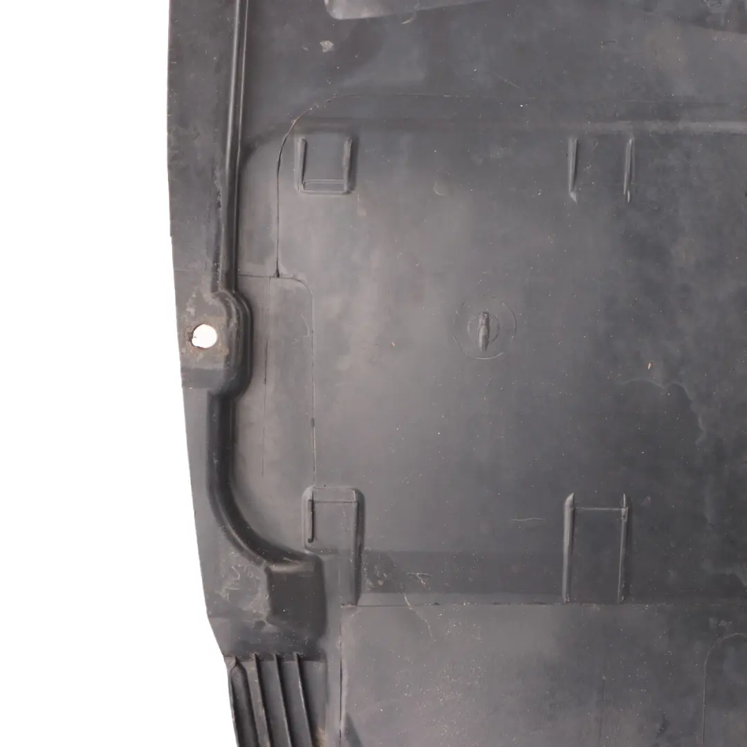 Front Right Wheel O/S Arch Bottom Housing Trim Splash Guard to BMW E82 with Part number 7180150 BMW E82 Front Right Wheel O/S Arch Bottom Housing Trim Splash Guard - SKU 7180150-1 - Part number 7180150