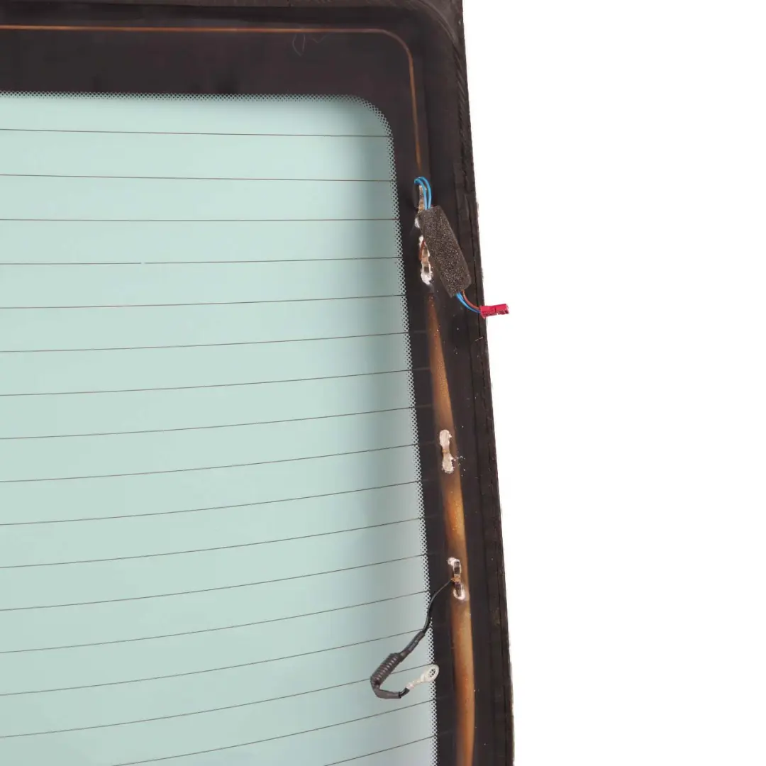 Boot Window Glazing Glass Cover Green AS2 to BMW 6 E63 LCI Coupe Rear with Part number 7180322 BMW 6 E63 LCI Coupe Rear Boot Window Glazing Glass Cover Green AS2 - SKU 7180322 - Part number 7180322