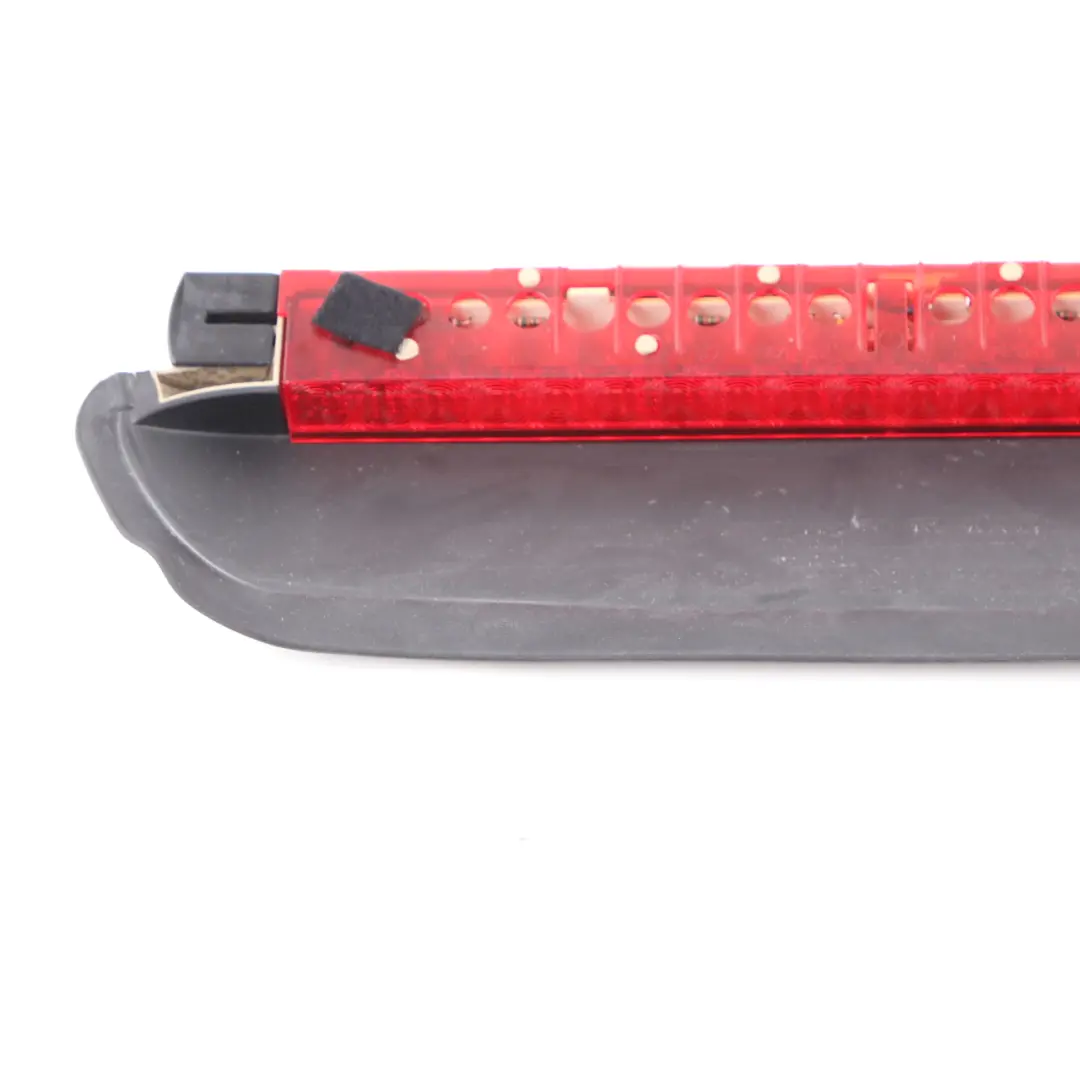 Luz De Freno Trasera Tercera Luz De Freno Negro 7146351 para BMW E92 con número de pieza 7180652 BMW E92 Luz De Freno Trasera Tercera Luz De Freno Negro 7146351 - SKU 7180652 - Número de pieza 7180652