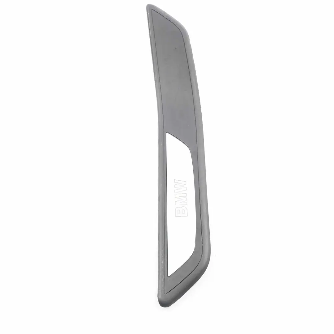 Striscia d'ingresso porta posteriore sinistra Rivestimento per BMW F01 con numero di parte 7181013 BMW F01 Striscia d'ingresso porta posteriore sinistra Rivestimento - SKU 7181013 - Numero di parte 7181013