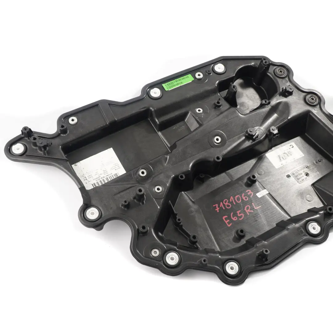 Tapa Porta Interior Puerta Trasera Izquierda Rodillo Parasol para BMW E65 con número de pieza 7181063 BMW E65 Tapa Porta Interior Puerta Trasera Izquierda Rodillo Parasol - SKU 7181063 - Número de pieza 7181063