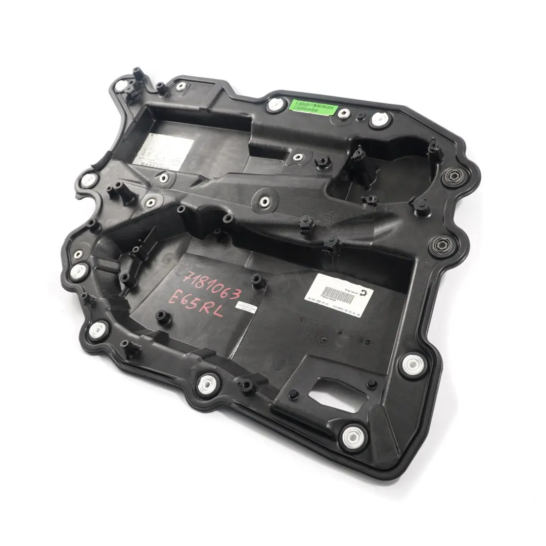 Tapa Porta Interior Puerta Trasera Izquierda Rodillo Parasol para BMW E65 con número de pieza 7181063 BMW E65 Tapa Porta Interior Puerta Trasera Izquierda Rodillo Parasol - SKU 7181063 - Número de pieza 7181063