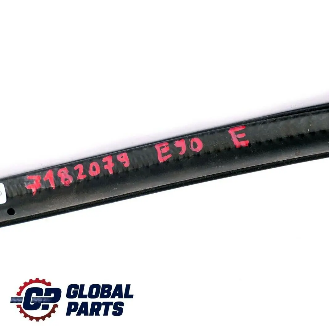 Trunk Boot Lid Tailgate Rubber Weather Seal Gasket 7060639 to BMW 3 Series E90 with Part number 7182079 BMW 3 Series E90 Trunk Boot Lid Tailgate Rubber Weather Seal Gasket 7060639 - SKU 7182079 - Part number 7182079