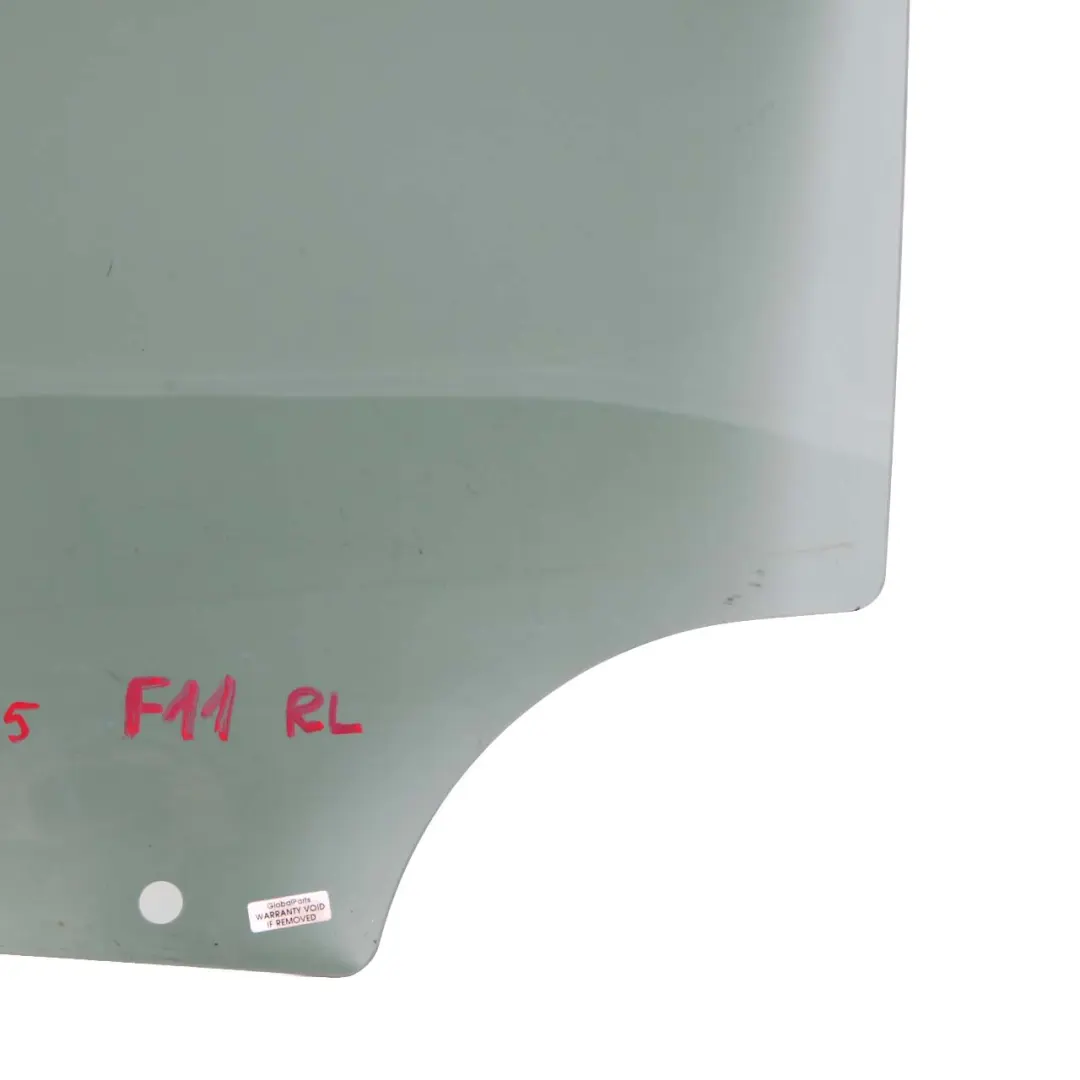 Puerta Ventana Vidrio Touring Trasera Izquierda Lado Verde SSG para BMW F11 con número de pieza 7182125 BMW F11 Puerta Ventana Vidrio Touring Trasera Izquierda Lado Verde SSG - SKU 7182125 - Número de pieza 7182125