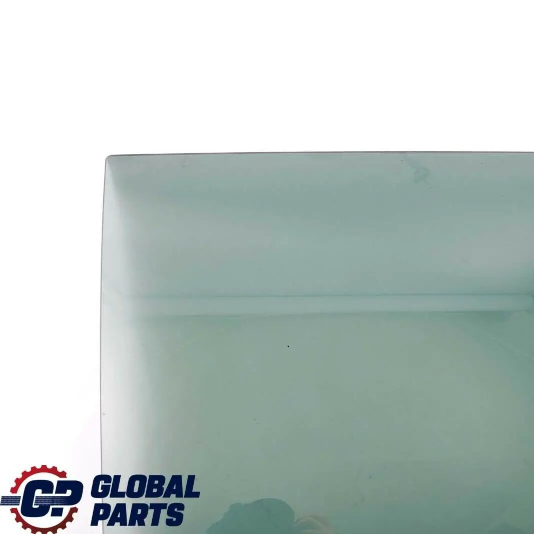 Familiare Finestrino Stretto Porta Posteriore Destra Ssg per BMW F11 con numero di parte 7182126 BMW F11 Familiare Finestrino Stretto Porta Posteriore Destra Ssg - SKU 7182126 - Numero di parte 7182126