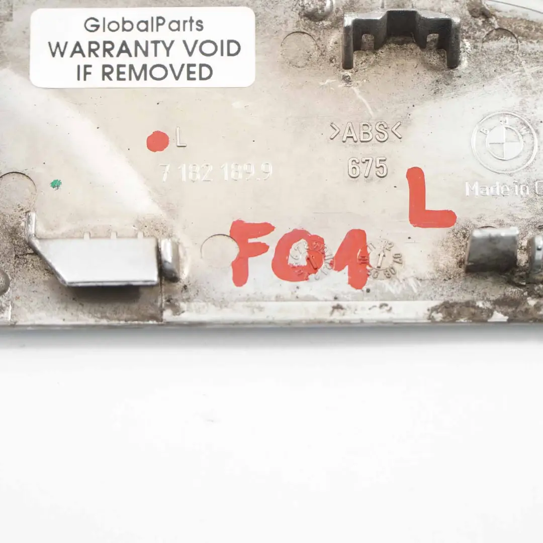 BMW F01 F02 Tapa Indicador Delantero Izquierdo Guardabarros Cromado - SKU 7182189 - Número de pieza 7182189