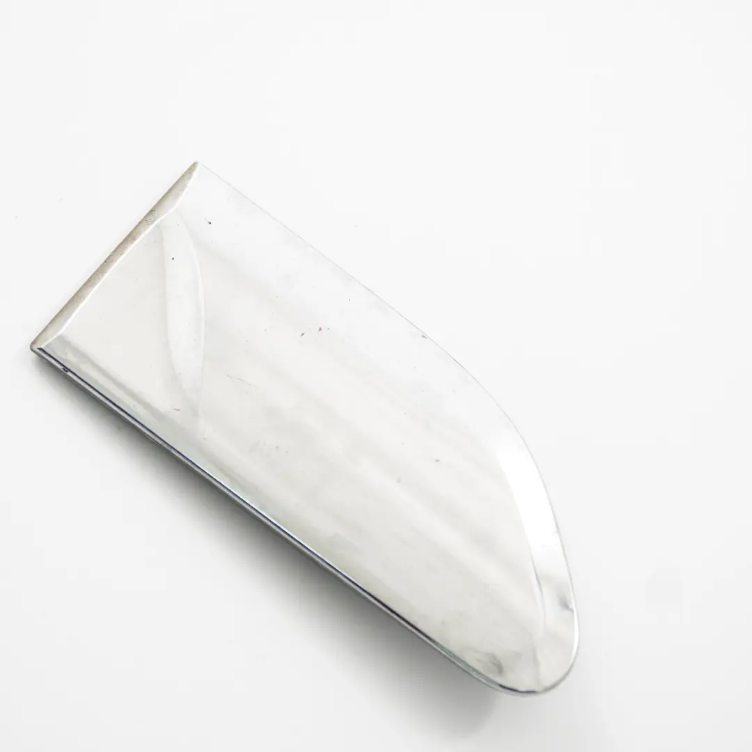 Trim Additiona Indicatore di direzione destro per BMW F01 F02 F03 con numero di parte 7182190 BMW F01 F02 F03 Trim Additiona Indicatore di direzione destro - SKU 7182190 - Numero di parte 7182190