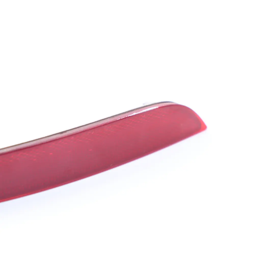 Reflector Lamp Rear Left N/S Bumper Trim Reflection Red to BMW F01 F02 with Part number 7182191 BMW F01 F02 Reflector Lamp Rear Left N/S Bumper Trim Reflection Red - SKU 7182191 - Part number 7182191