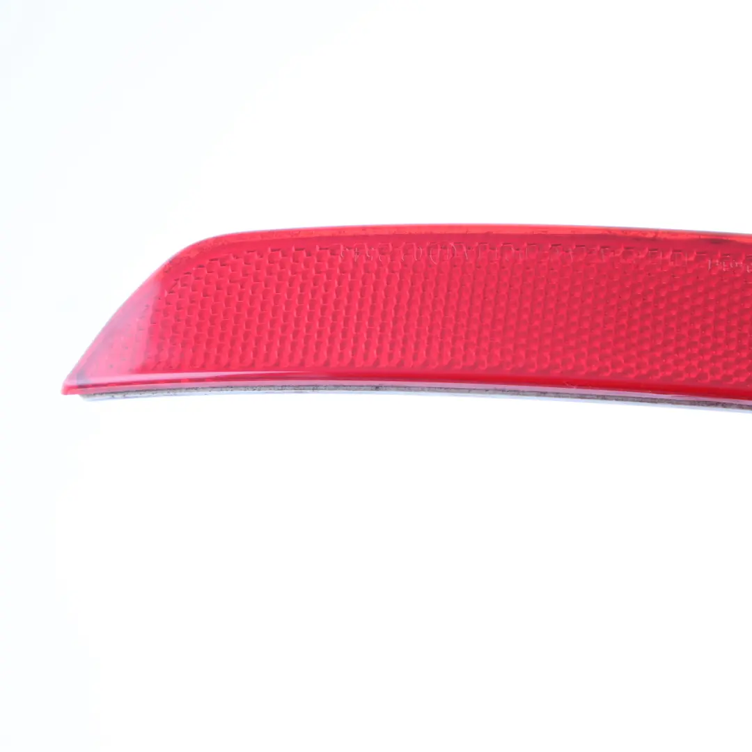 Odblask Lampy Tylny Prawy Listwa Odblaskowa Czerwona do BMW F01 F02 o numerze 7182192 BMW F01 F02 Odblask Lampy Tylny Prawy Listwa Odblaskowa Czerwona - SKU 7182192 - Numer Części 7182192