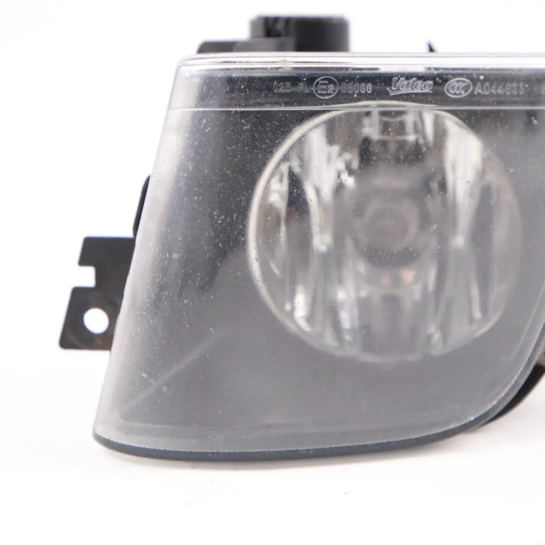 Fog Light BMW F01 F02 Fog Lamp Front Bumper Left N/S Lighting Unit to with Part number 7182195 Fog Light BMW F01 F02 Fog Lamp Front Bumper Left N/S Lighting Unit - SKU 7182195 - Part number 7182195