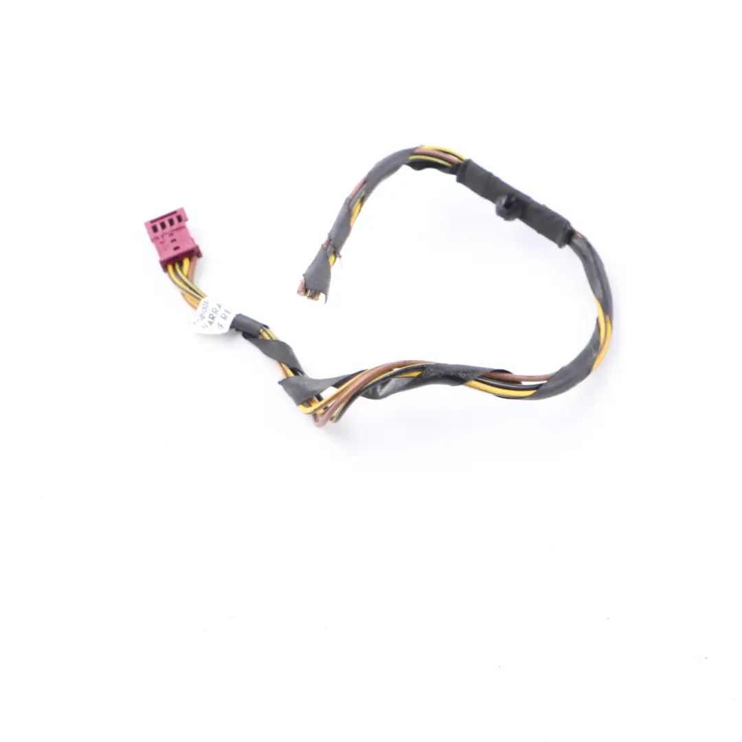 Przewód Kabel Wtyczka Lampy Tylnej Klapy Bagażnika do BMW F01 F02 F04 o numerze 7182205 BMW F01 F02 F04 Przewód Kabel Wtyczka Lampy Tylnej Klapy Bagażnika - SKU 7182205-1 - Numer Części 7182205