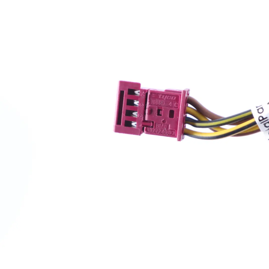 Luz Trasera En Tapa Maletero Izquierda Enchufe Cableado para BMW F01 F02 F04 con número de pieza 7182205 BMW F01 F02 F04 Luz Trasera En Tapa Maletero Izquierda Enchufe Cableado - SKU 7182205-1 - Número de pieza 7182205