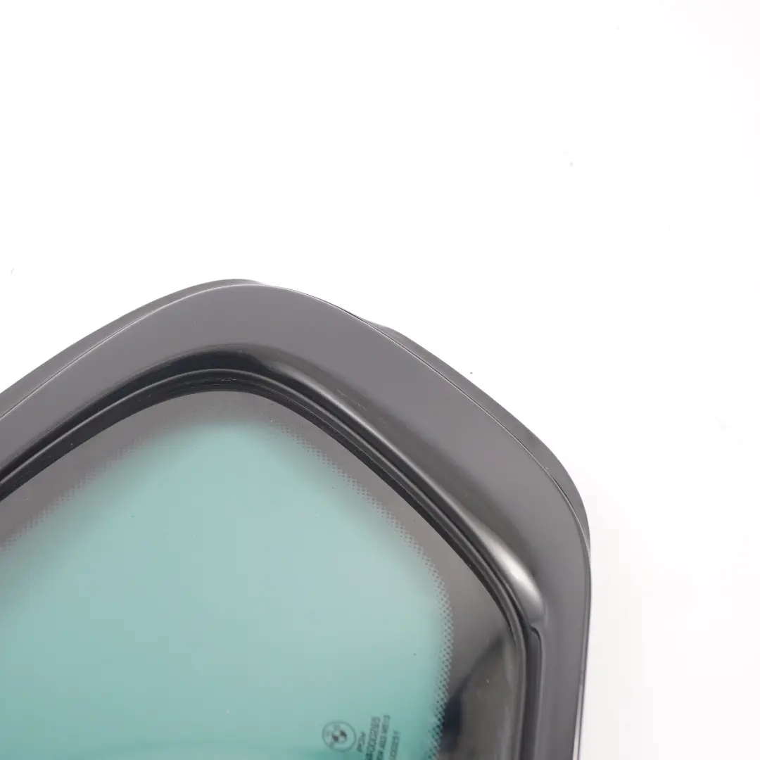 Fenêtre Latérale Arrière Gauche Vitrage Teinté AS3 pour BMW X6 E71 à propos du numéro de pièce 7182327 BMW X6 E71 Fenêtre Latérale Arrière Gauche Vitrage Teinté AS3 - SKU 7182327 - Numéro de pièce 7182327