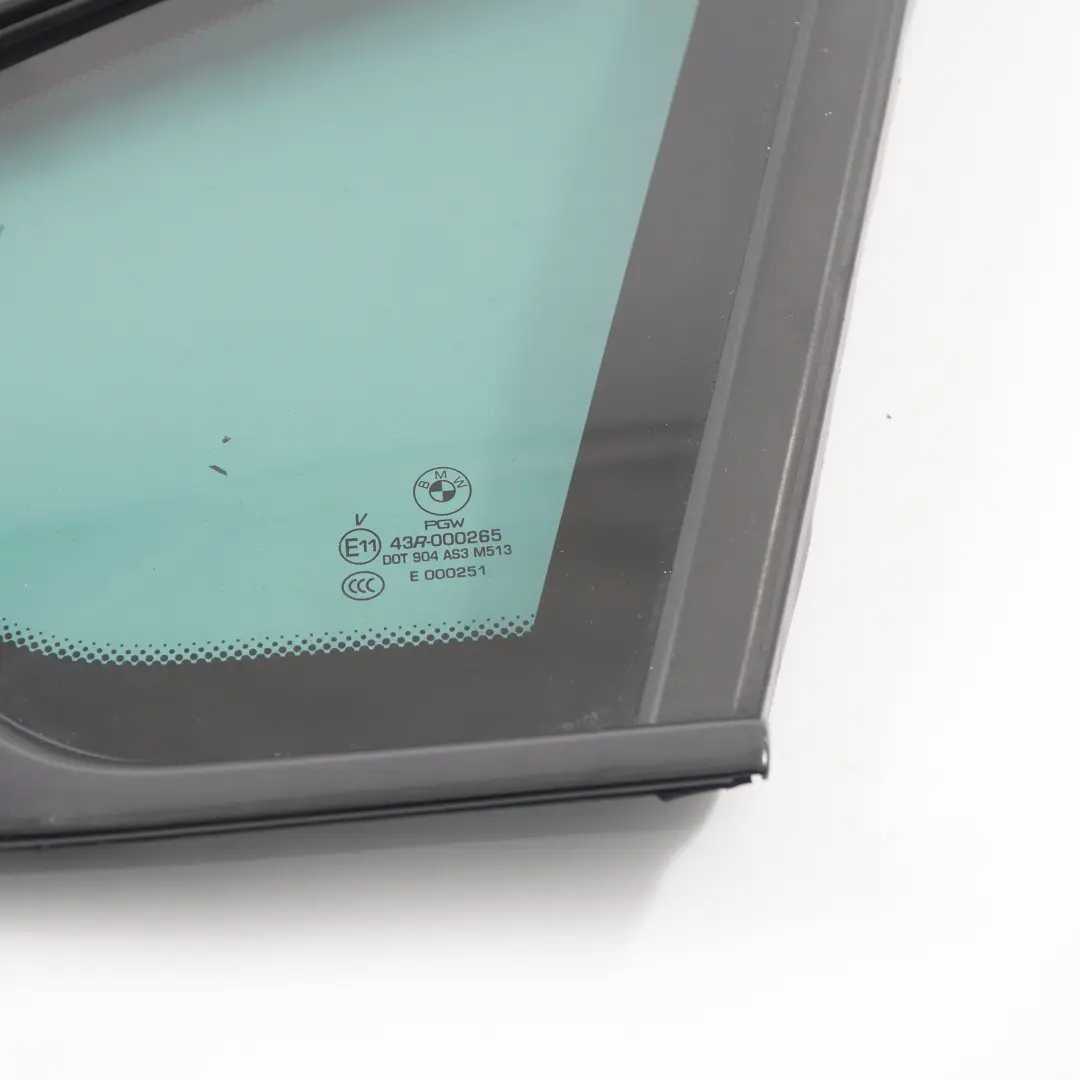 Ventana Lateral Trasera Derecha Cristal Tintado AS3 para BMW X6 E71 con número de pieza 7182328 BMW X6 E71 Ventana Lateral Trasera Derecha Cristal Tintado AS3 - SKU 7182328 - Número de pieza 7182328