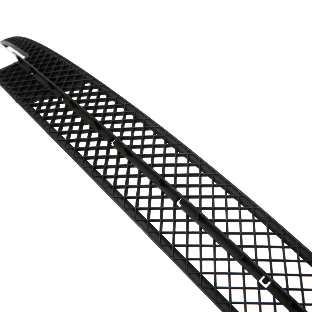 BMW E81 E87 LCI Pare-chocs avant Grille inférieure Panneau d'habillage - SKU 7182367-2 - Numéro de pièce 7182367