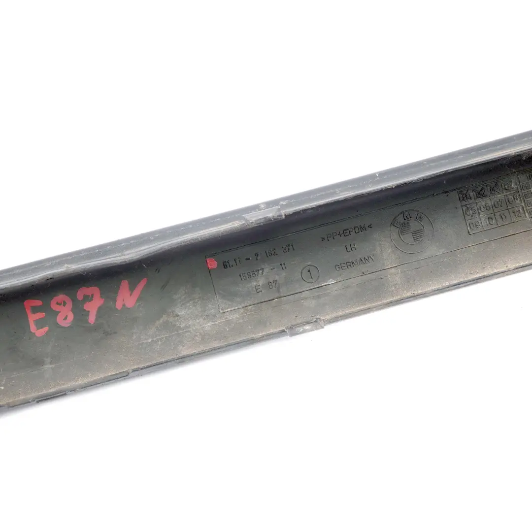 BMW E87N LCI Striscia Paraurti Anteriore Sinistra Copertura Pannello E81 Nero - SKU 7182371 - Numero di parte 7182371