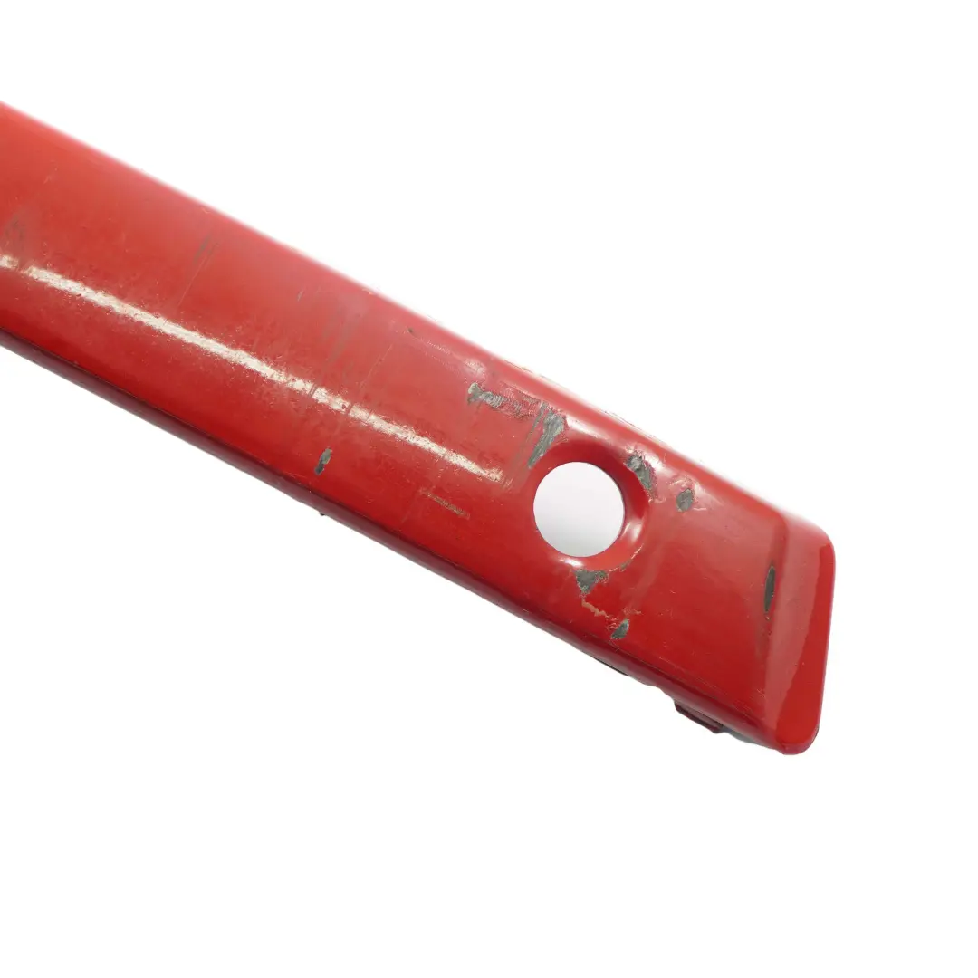 BMW E81 E87 LCI Striscia Protettiva Paraurti Anteriore Destra Karmesinrot Rosso - SKU 7182372-KAR - Numero di parte 7182372