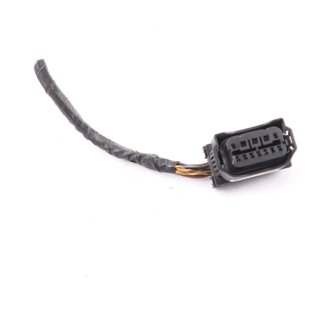 Socket BMW E92 E93 Bi-Xenon Headlight Front Lamp Right O/S Wiring 6925638 Plug - SKU 7182510-6 - Part number 7182510