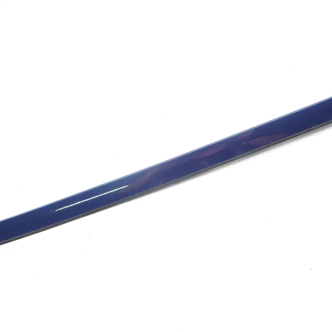BMW E90 E91 Bande enjoliveur pare-brise avant gauche Le Mans Blau Blue - SKU 7184005-LMB - Numéro de pièce 7184005