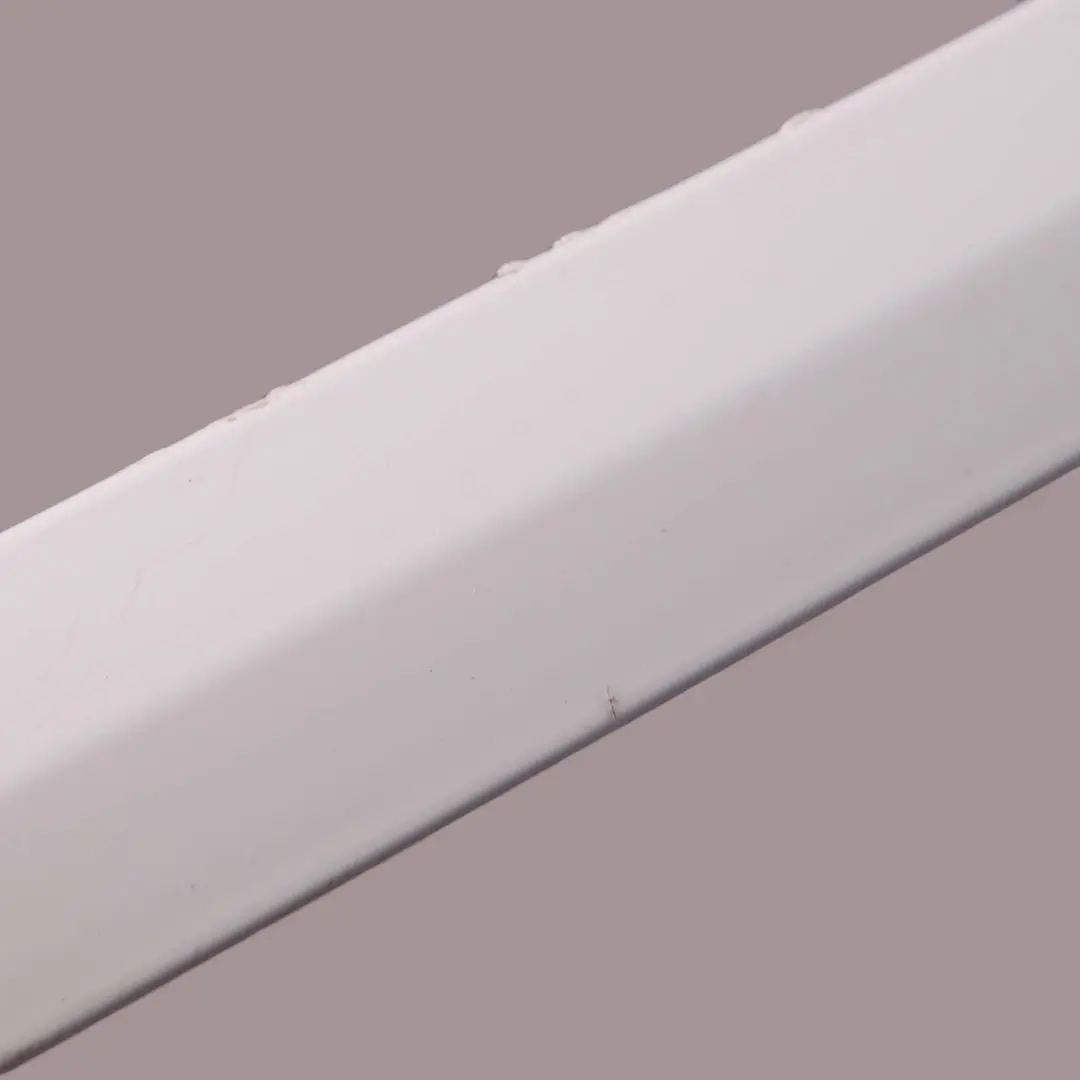 Plegable Superior Izquierdo Moldura Moldura Alpinweiss 3 para BMW 3 4 E93 F33 Cabrio con número de pieza 7184027 BMW 3 4 E93 F33 Cabrio Plegable Superior Izquierdo Moldura Moldura Alpinweiss 3 - SKU 7184027-AW - Número de pieza 7184027