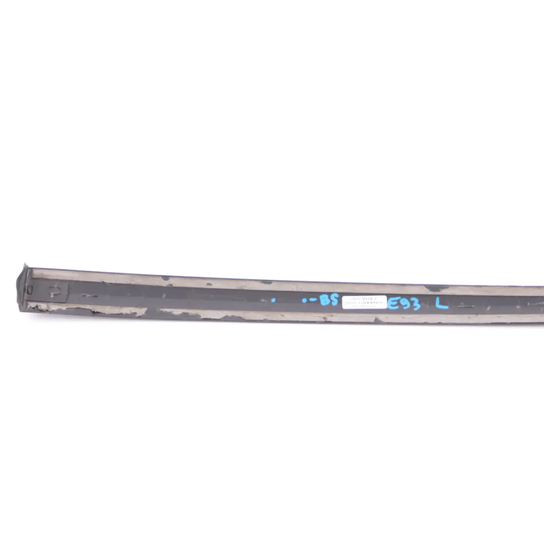 BMW E93 F33 Molding Strip Folding Top Right O/S Trim Cover Black Sapphire 475 - SKU 7184027-BS - Número de pieza 7184027