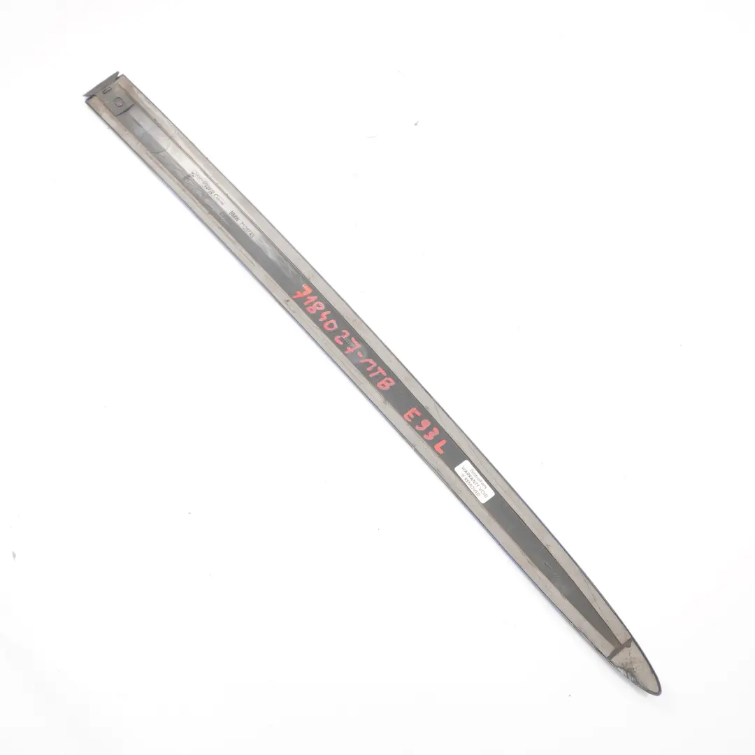 BMW E93 Cabrio Verdeck Dach Scharnier Dekorleiste Links Montegoblau - A51 - SKU 7184027-MTB - Teilenummer 7184027