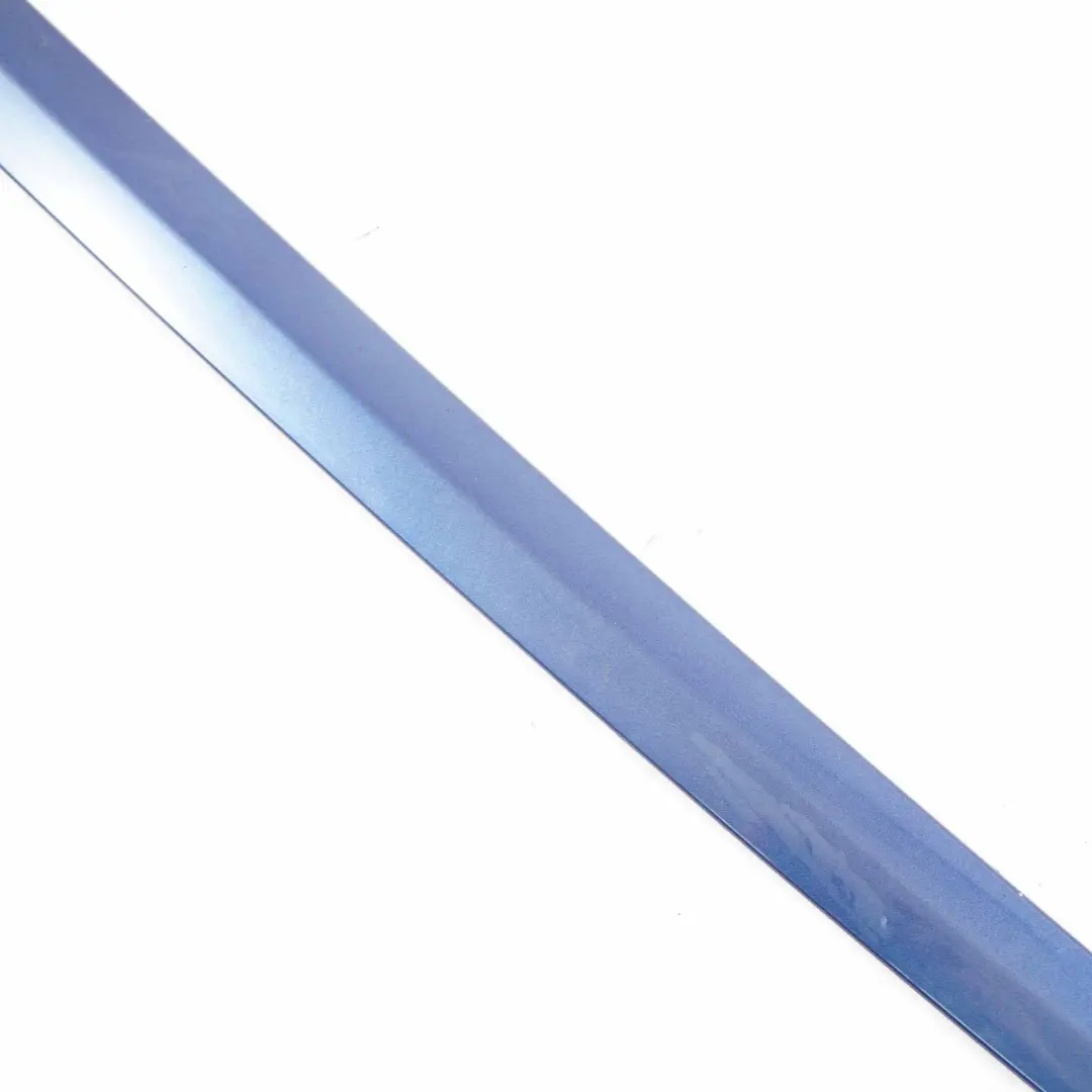 Striscia modanatura pieghevole Top Sinistra Montegoblau Blue per BMW E93 F33 con numero di parte 7184027 BMW E93 F33 Striscia modanatura pieghevole Top Sinistra Montegoblau Blue - SKU 7184027-MTB - Numero di parte 7184027