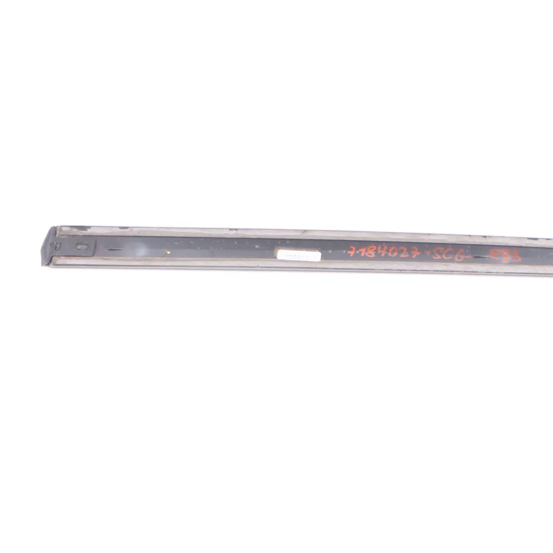 Verdeck Dach Scharnier Dekorleiste Links Titansilber - 354 für BMW 3 er E93 Cabrio mit Teilenummer 7184027 BMW 3 er E93 Cabrio Verdeck Dach Scharnier Dekorleiste Links Titansilber - 354 - SKU 7184027-SCG - Teilenummer 7184027