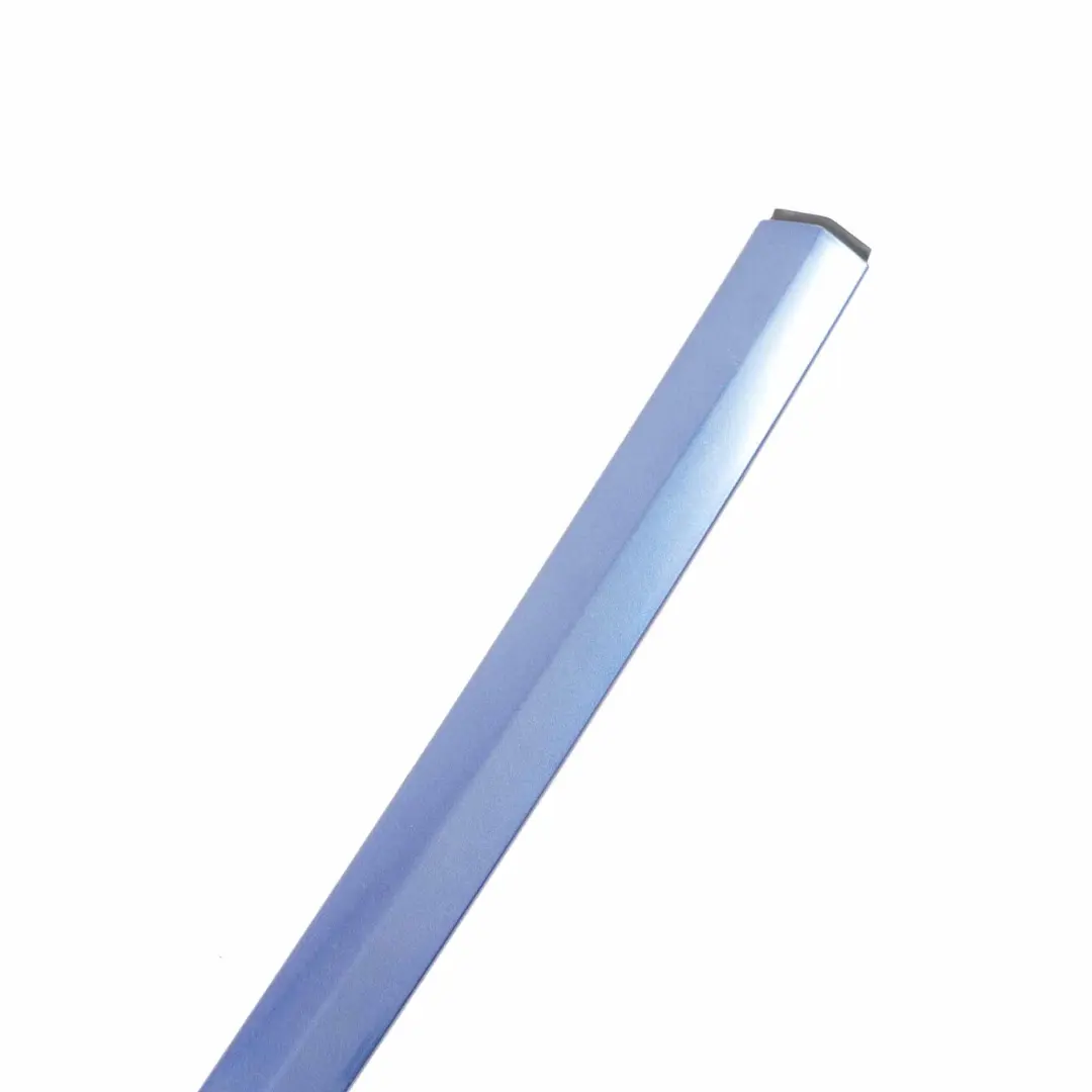 Moldura Tapa Embellecedor Plegable Superior Derecha Montegoblau para BMW E93 F33 con número de pieza 7184028 BMW E93 F33 Moldura Tapa Embellecedor Plegable Superior Derecha Montegoblau - SKU 7184028-MTB - Número de pieza 7184028