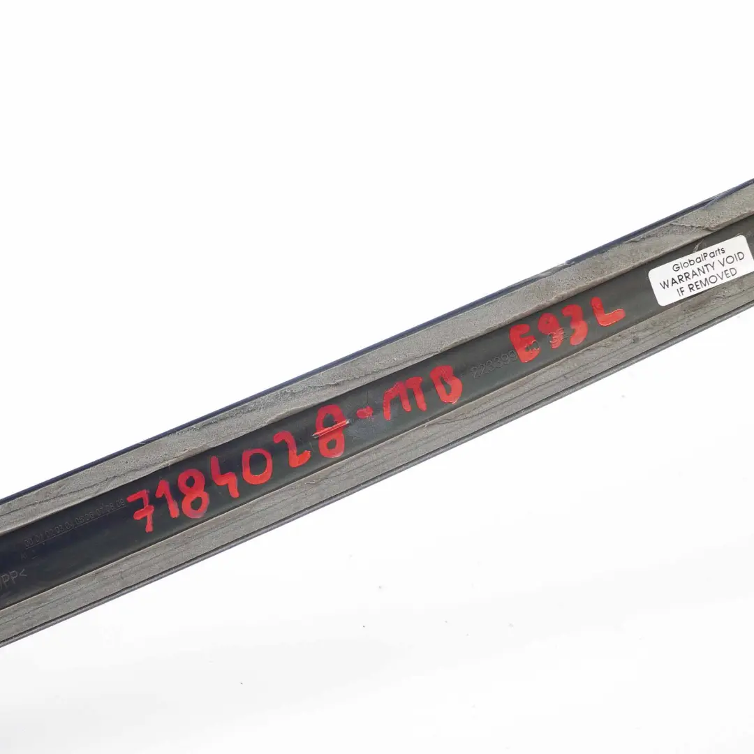 Bande De Moulage Haut Droite Montegoblau Bleu - A51 pour BMW E93 F33 à propos du numéro de pièce 7184028 BMW E93 F33 Bande De Moulage Haut Droite Montegoblau Bleu - A51 - SKU 7184028-MTB - Numéro de pièce 7184028