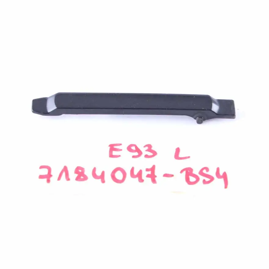 Top Hinge Molding Copertura Tetto Cabrio Sinistra Nero Zaffiro - 475 per BMW E93 con numero di parte 7184047 BMW E93 Top Hinge Molding Copertura Tetto Cabrio Sinistra Nero Zaffiro - 475 - SKU 7184047-BS2 - Numero di parte 7184047