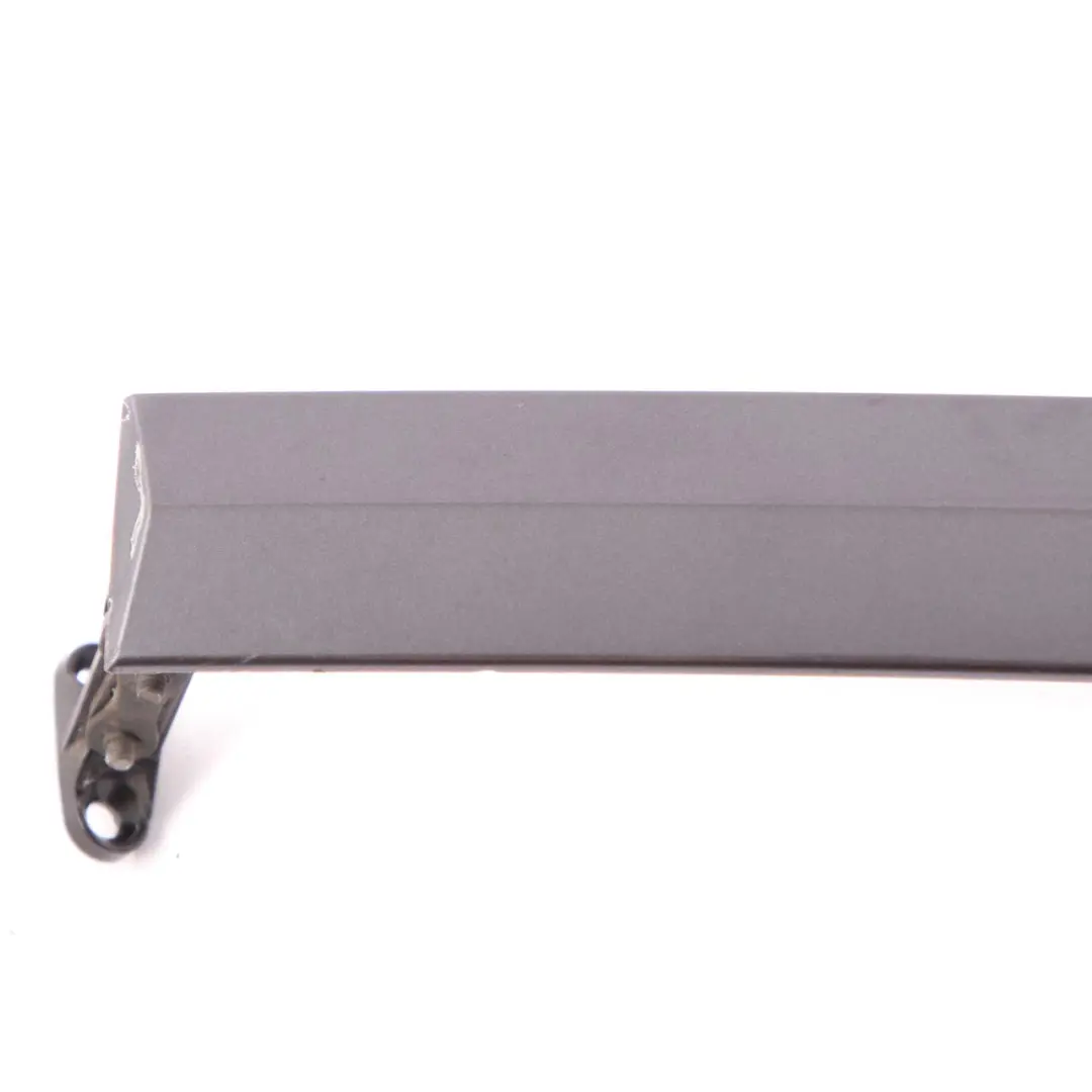 Copertura cerniera tetto sinistro Grafite scintillante per BMW E93 Cabrio con numero di parte 7184047 BMW E93 Cabrio Copertura cerniera tetto sinistro Grafite scintillante - SKU 7184047-SG - Numero di parte 7184047