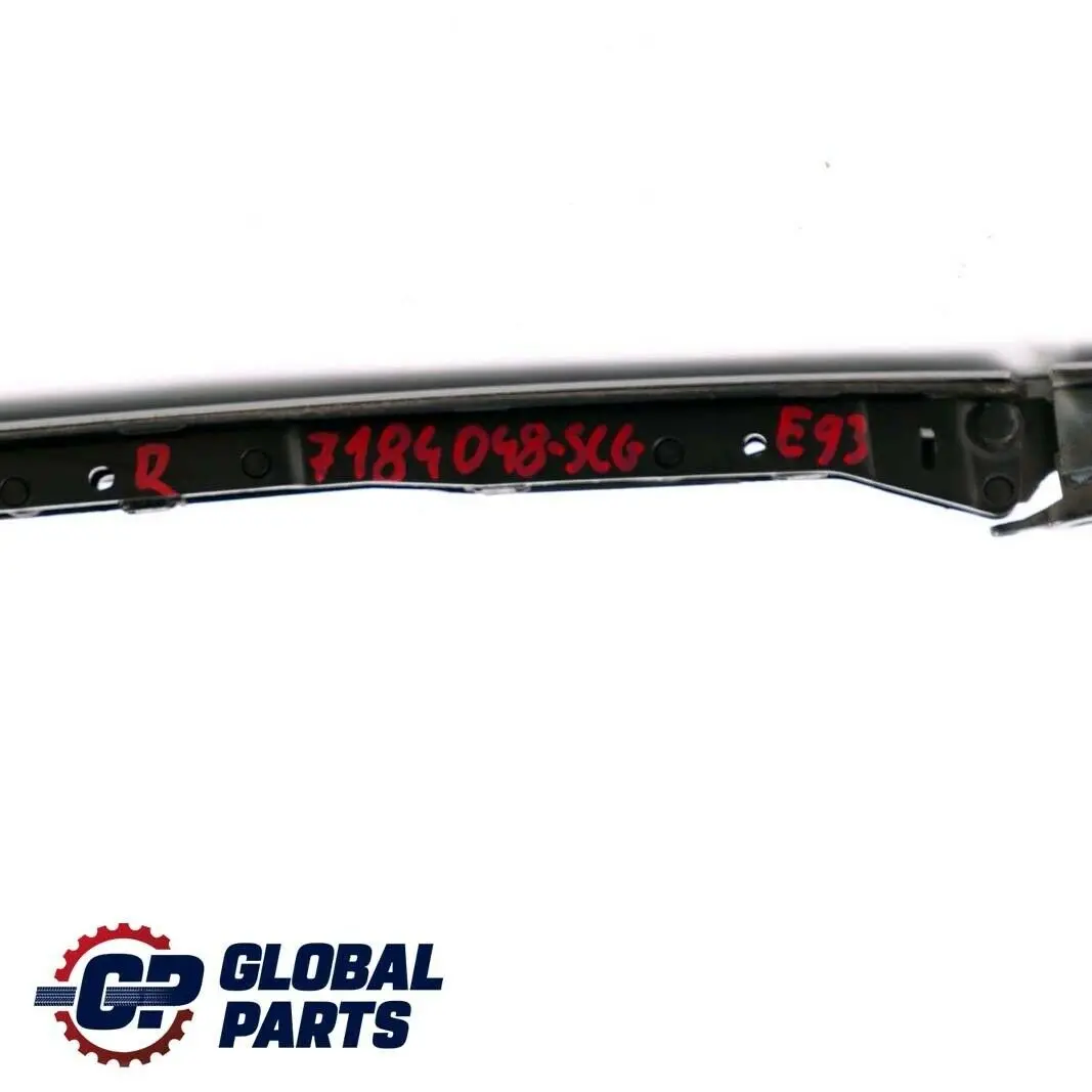 Abdeckung Scharnier Rechts Spacegrau Metallic A52 Grau für BMW 3 er E93 mit Teilenummer 7184048 BMW 3 er E93 Abdeckung Scharnier Rechts Spacegrau Metallic A52 Grau - SKU 7184048-SCG - Teilenummer 7184048