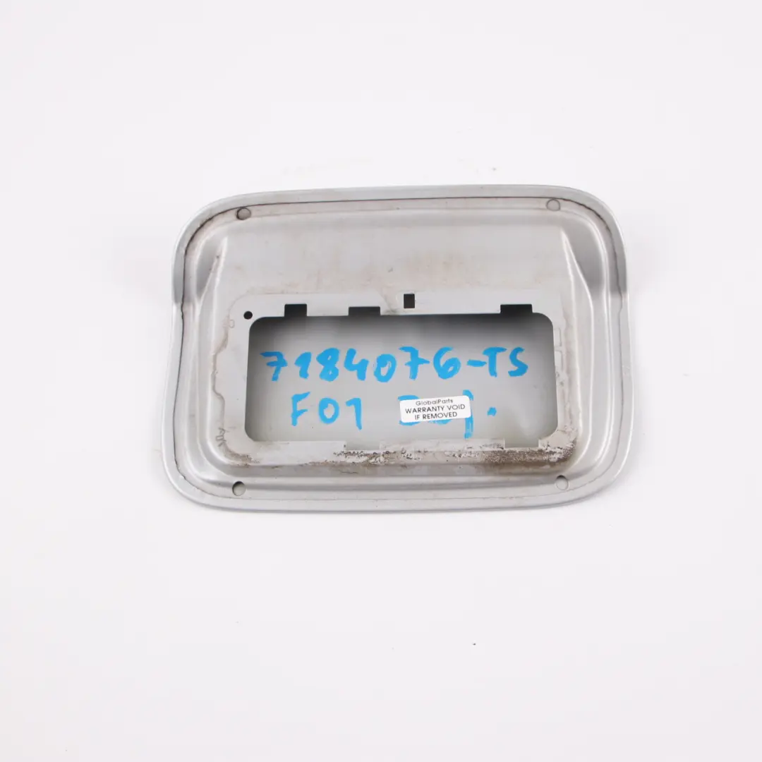 BMW F01 Fuel Flap Cover Fill In Flap Cap Panel Titansilber Silver 354 - SKU 7184076-TS - Part number 7184076