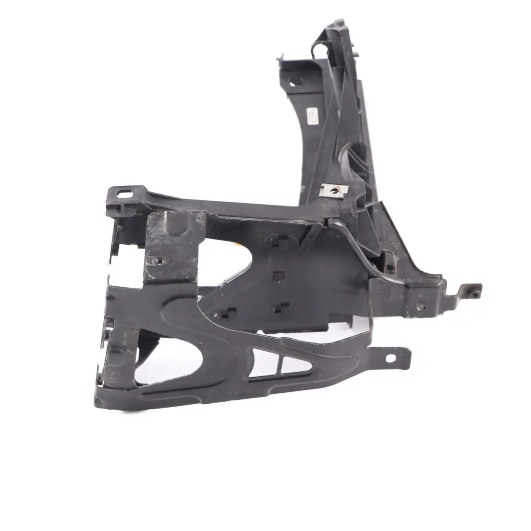 Soporte De Montaje Del Faro Delantero Izquierdo para BMW F01 F02 con número de pieza 7184159 BMW F01 F02 Soporte De Montaje Del Faro Delantero Izquierdo - SKU 7184159 - Número de pieza 7184159