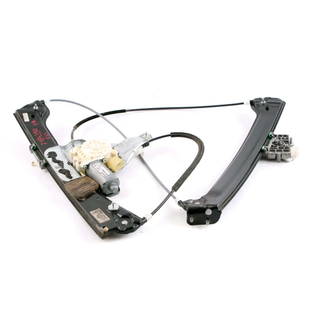 Alzacristalli Anteriore Destro Meccanismo Regolatore 6981144 per BMW E63 E64 con numero di parte 7184390 BMW E63 E64 Alzacristalli Anteriore Destro Meccanismo Regolatore 6981144 - SKU 7184390 - Numero di parte 7184390