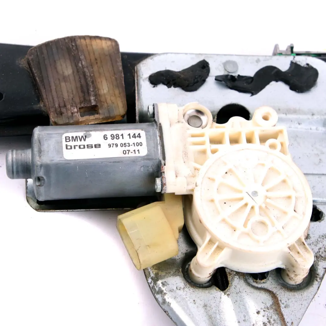 BMW 6 Series E63 E64 Window Lifter Front Right O/S Mechanism Regulator 6981144 - SKU 7184390 - Part number 7184390